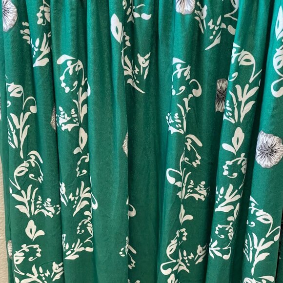 Jon & Anna Green Maxi Dress Beaded Neckline Floral Sleeveless Elastic Waist 3X - Picture 5 of 14